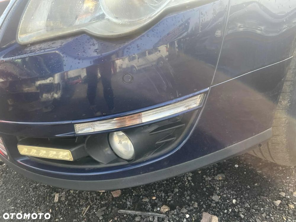 Zderzak przedni/PRZÓD Volkswagen Passat b6 Kombi !! KOMPLETNY - 11