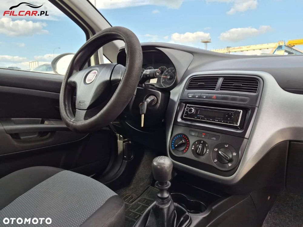 Fiat Punto - 10