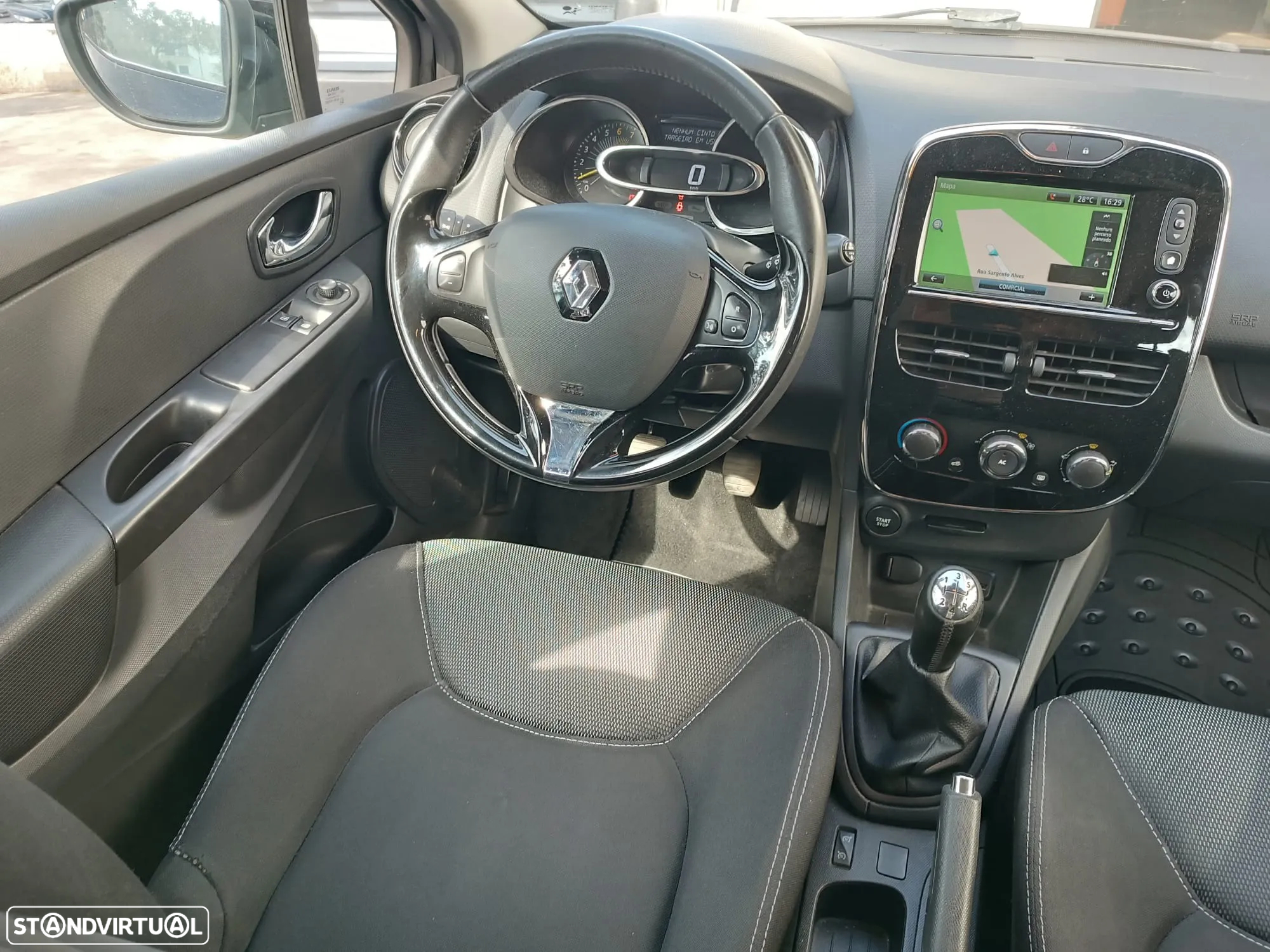 Renault Clio Sport Tourer 0.9 TCe Limited - 14