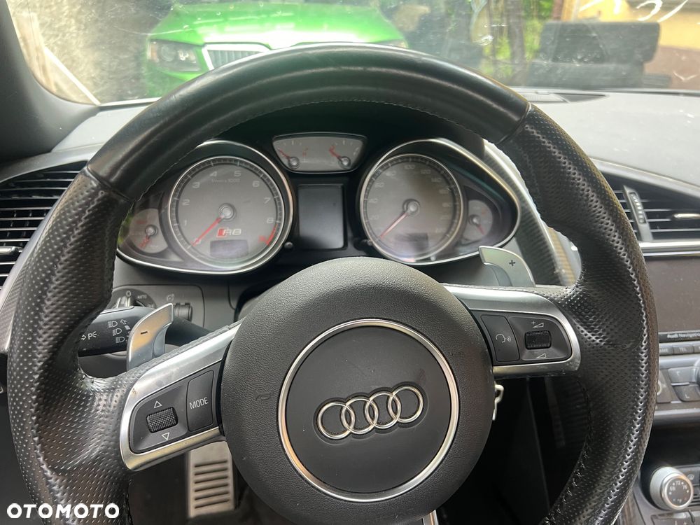 Audi R8 Coupé 4.2 Quattro S tronic - 5