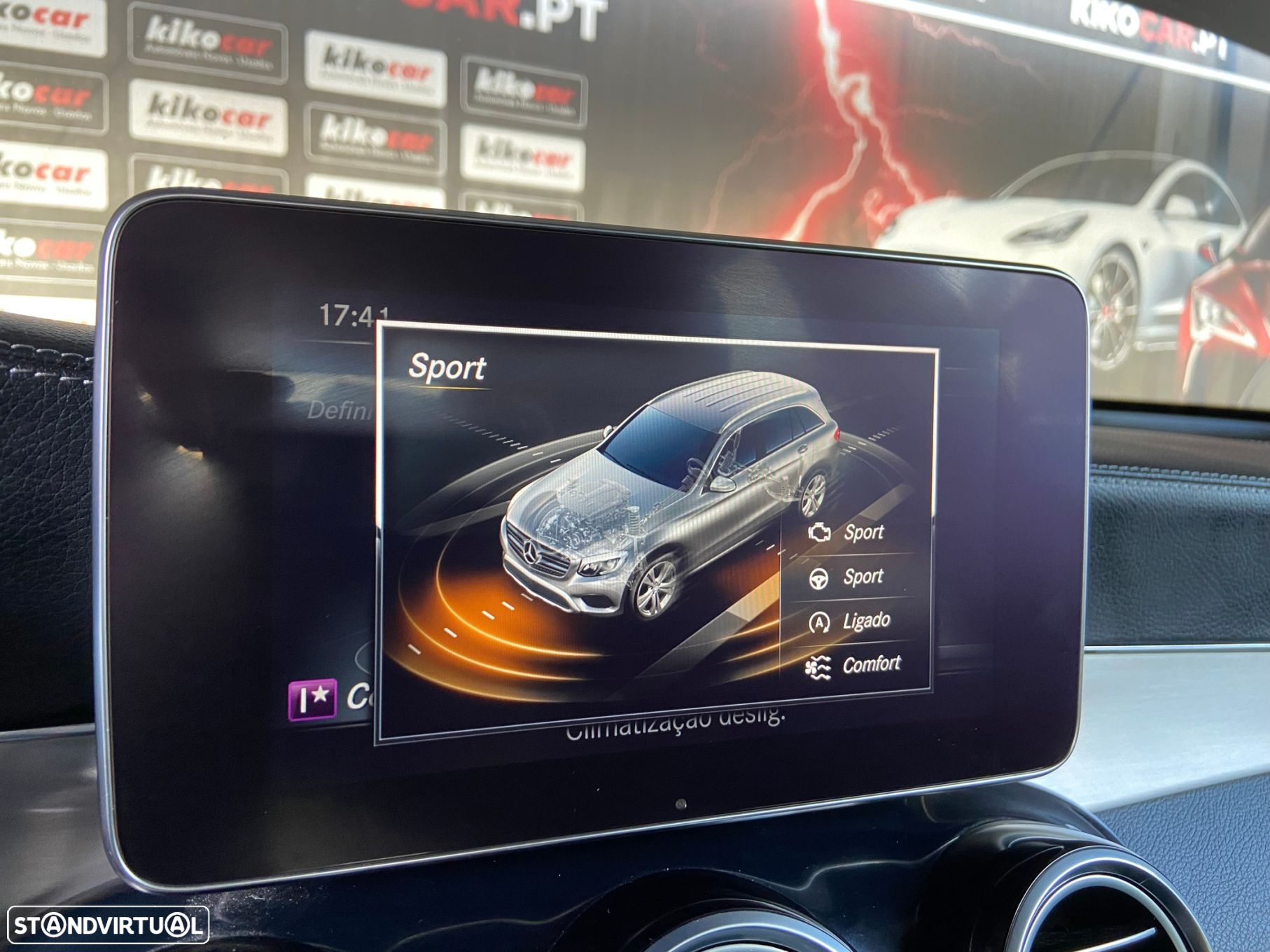 Mercedes-Benz GLC 220 d 4Matic 9G-TRONIC AMG Line - 25