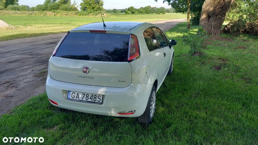 Fiat Punto 1.4 Easy S&S - 14