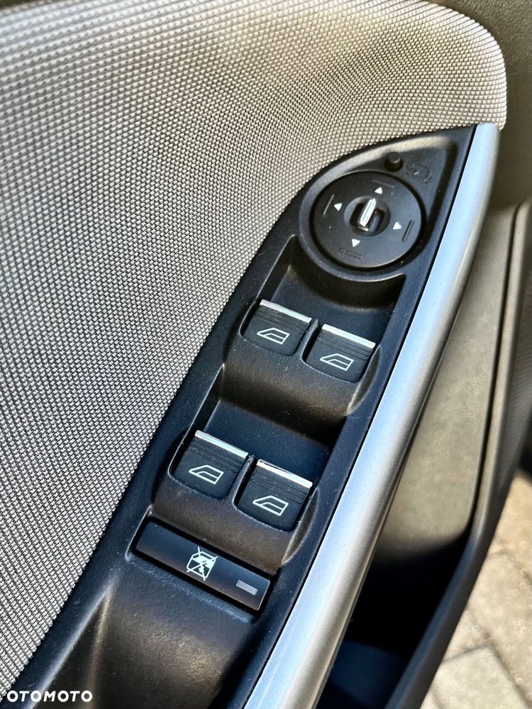 Ford Focus 1.0 EcoBoost STart-Stopp-System TITANIUM - 10