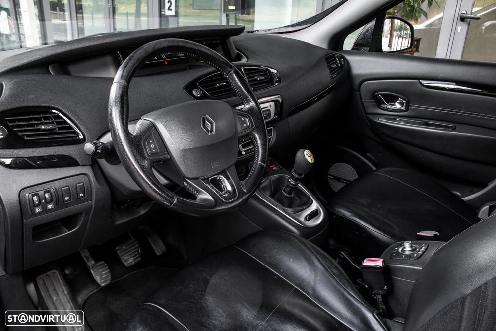 Renault Grand Scénic Energy dCi 130 S&S Bose Edition - 25