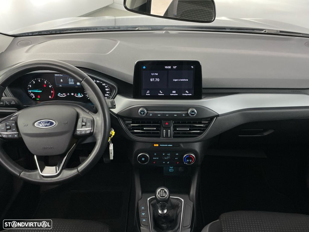Ford Focus 1.0 EcoBoost Connected - 10