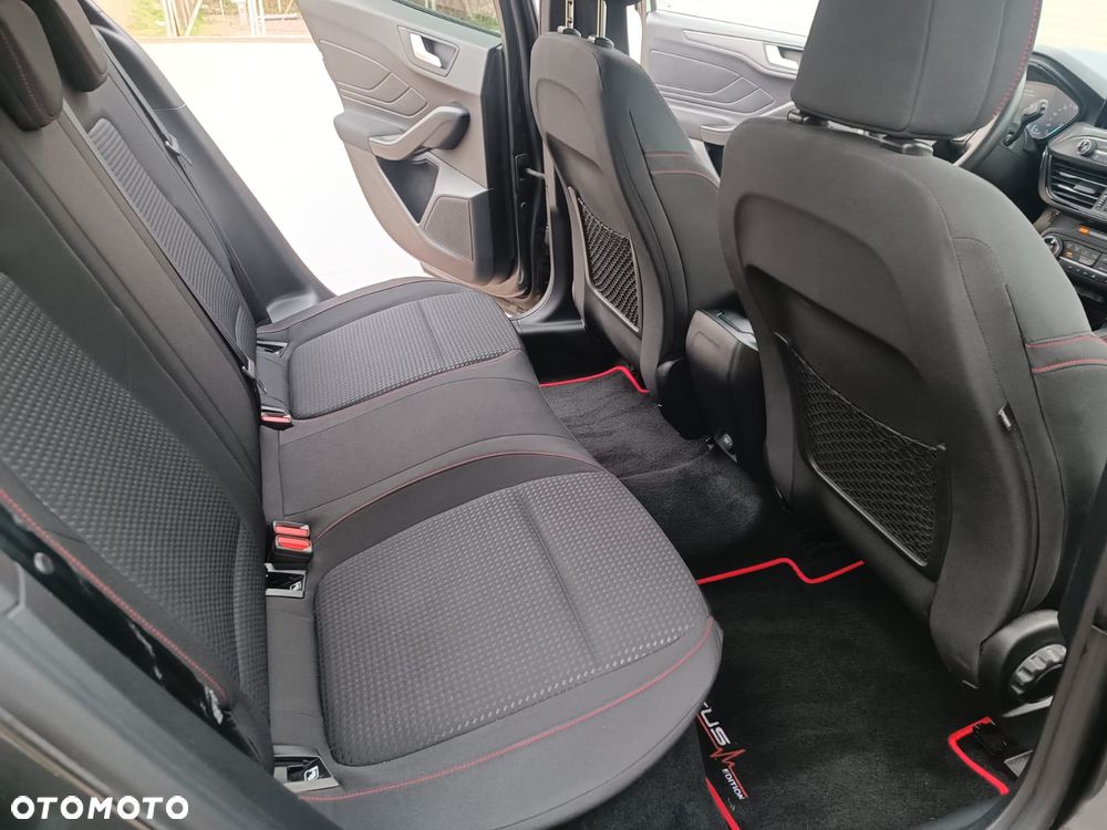 Ford Focus 2.0 EcoBlue ST-Line - 7