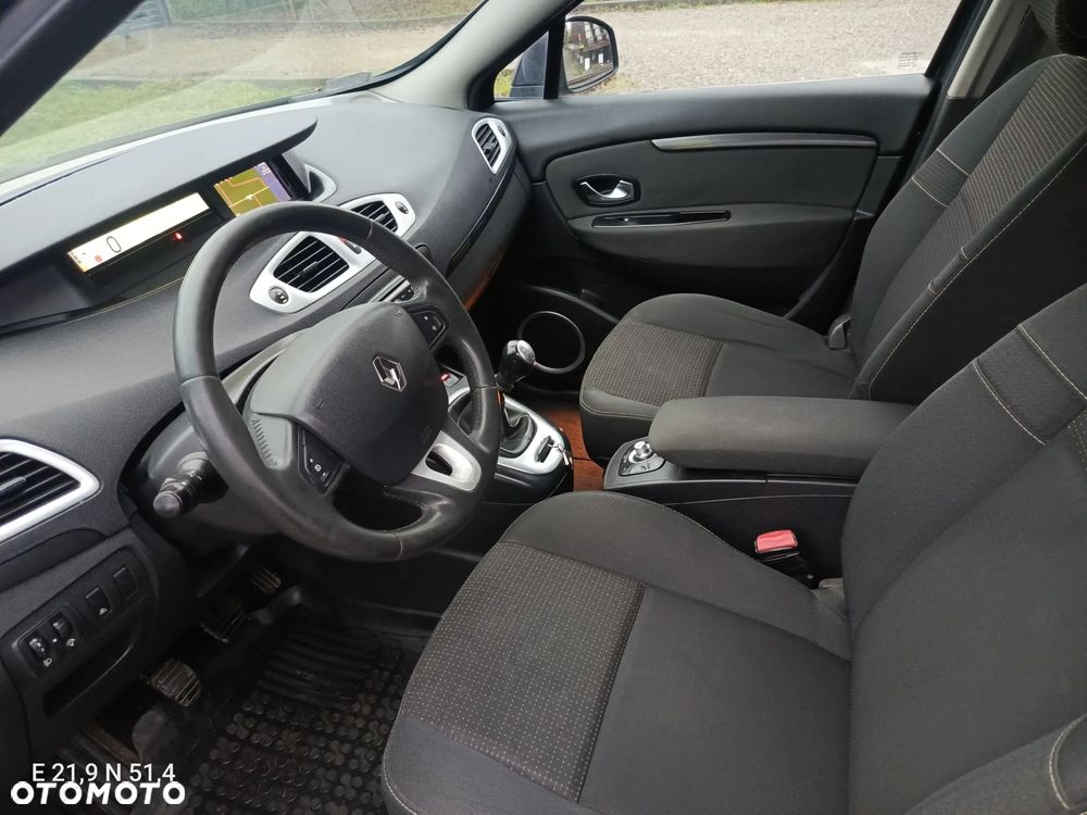 Renault Scenic 1.5 dCi Avantage - 11