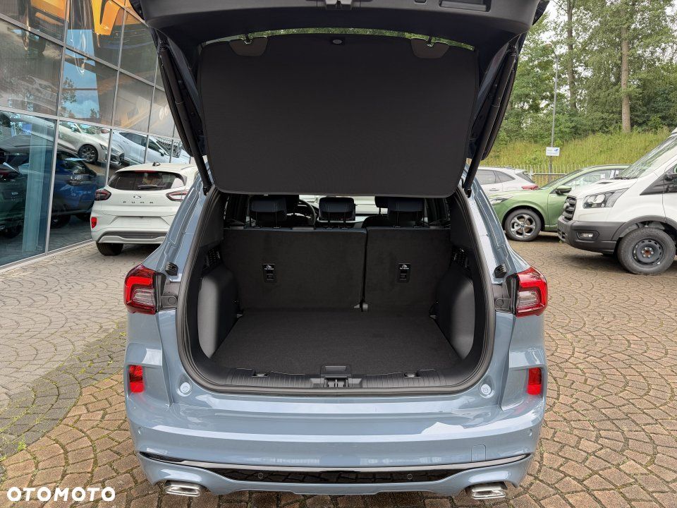 Ford Kuga - 22