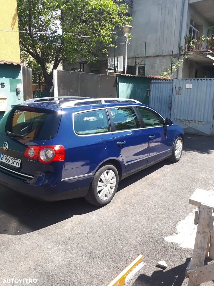 Volkswagen Passat 2.0 TDI 4Motion Highline - 12