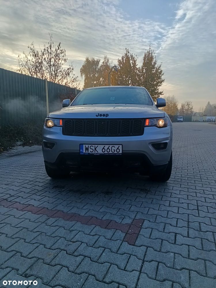 Jeep Grand Cherokee - 6