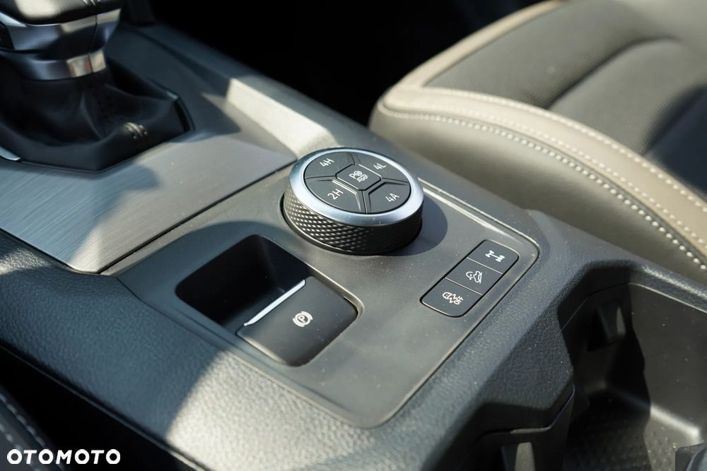 Volkswagen Amarok 3.0 V6 TDi 4MOTION Aventura - 23