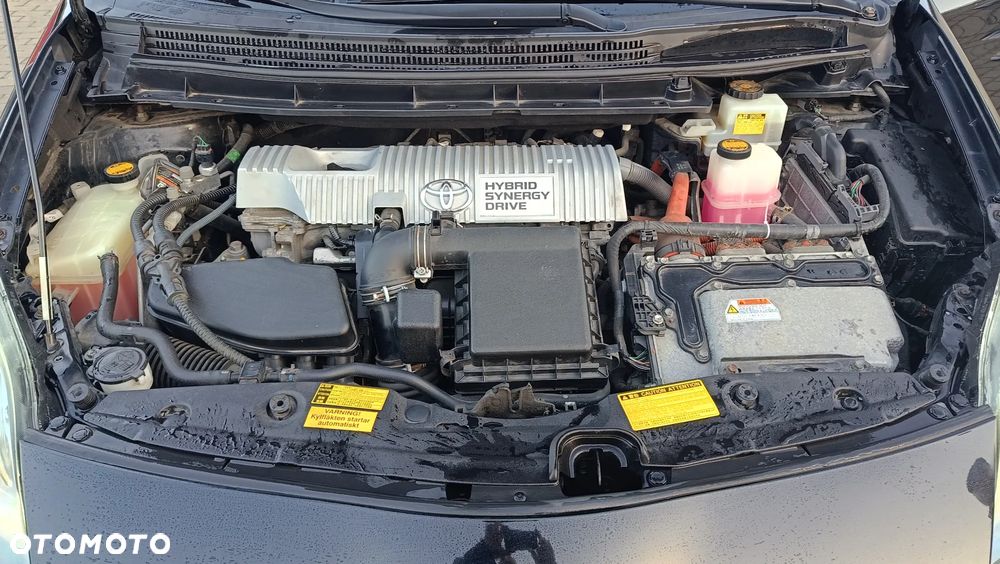 Toyota Prius - 13