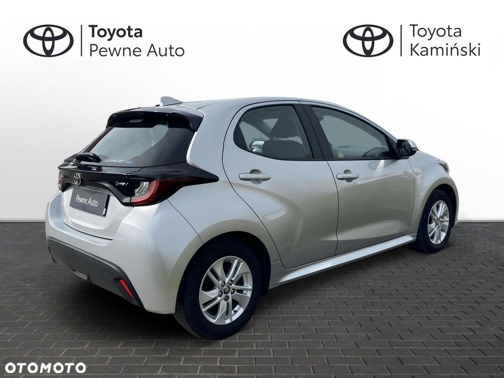 Toyota Yaris - 5