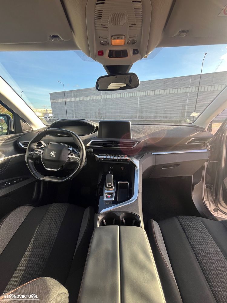 Peugeot 3008 BlueHDi 130 Stop & Start EAT8 Active Business-Pack - 7