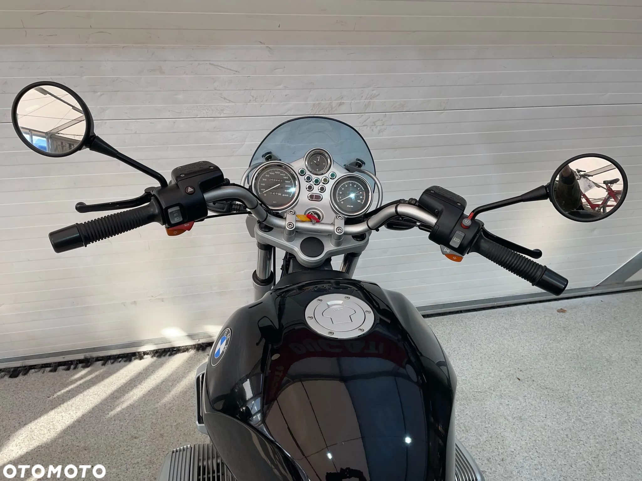 BMW R - 30