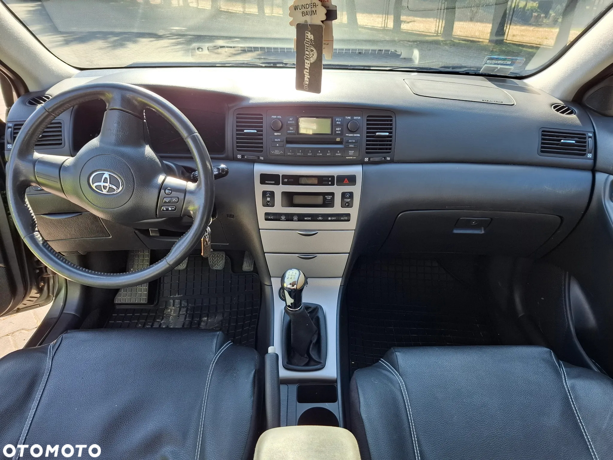 Toyota Corolla - 6