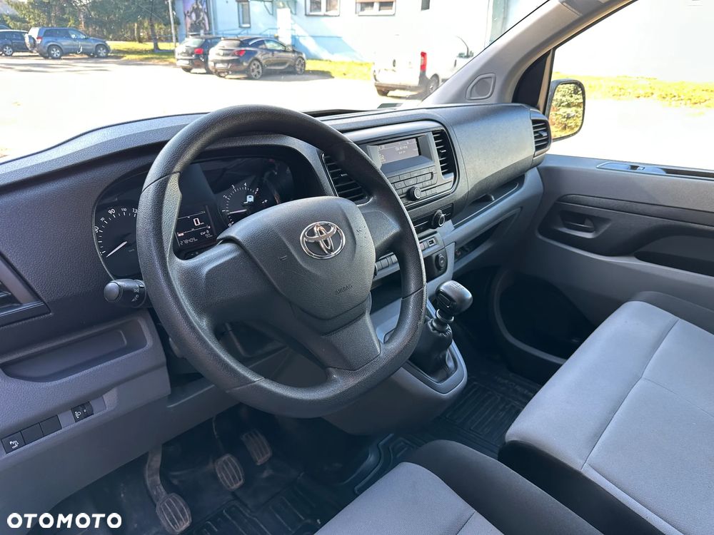 Toyota Proace Verso - 8