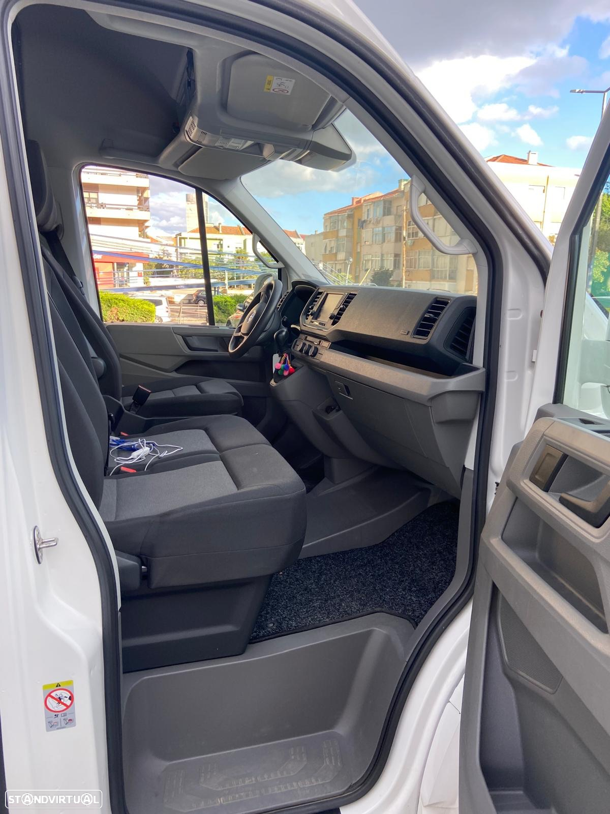 VW Crafter 35 2.0 TDI L3H3 Net Aut. - 4
