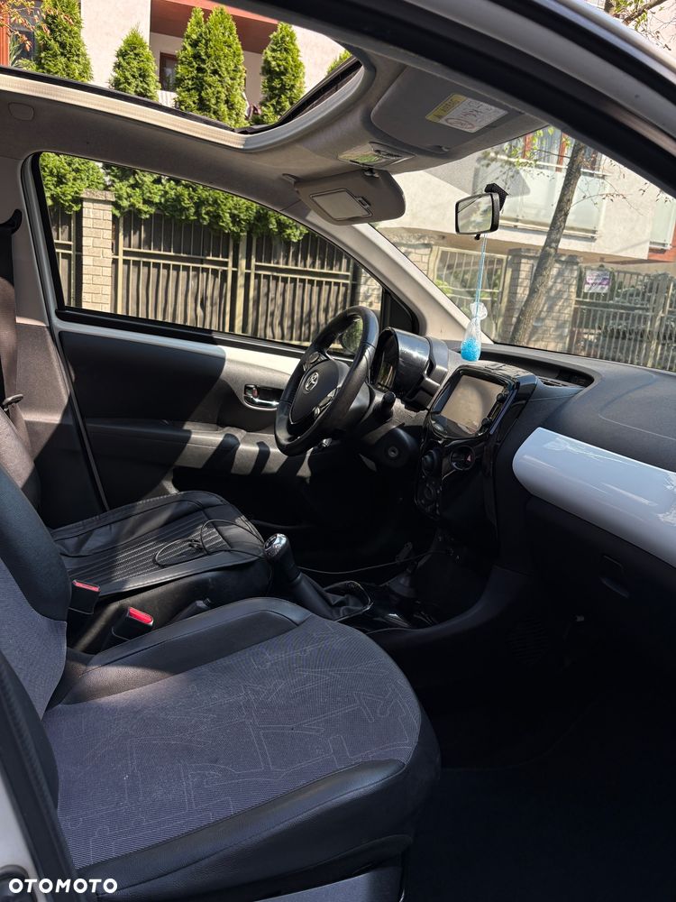 Toyota Aygo 1.0 VVT-i Sprint EU6 - 10