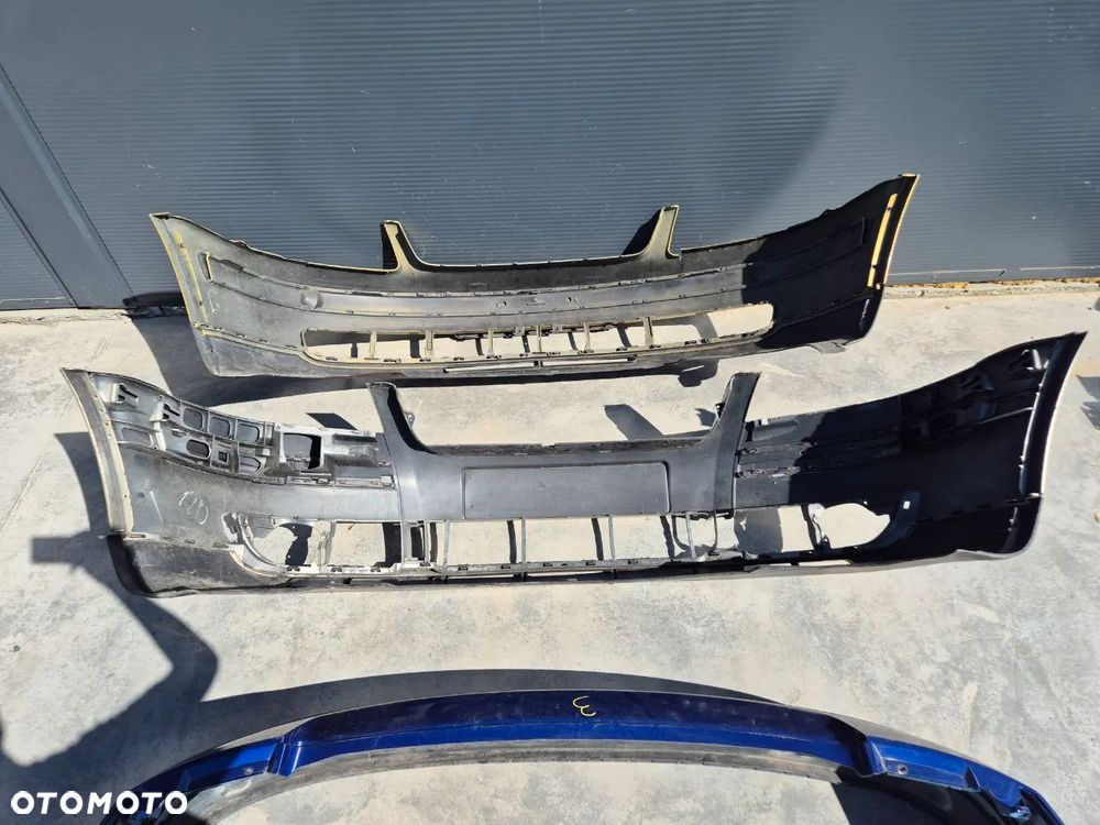 ORYGINALNY ZDERZAK  TYLNI ZDERZAK  PASSAT B5 - 16