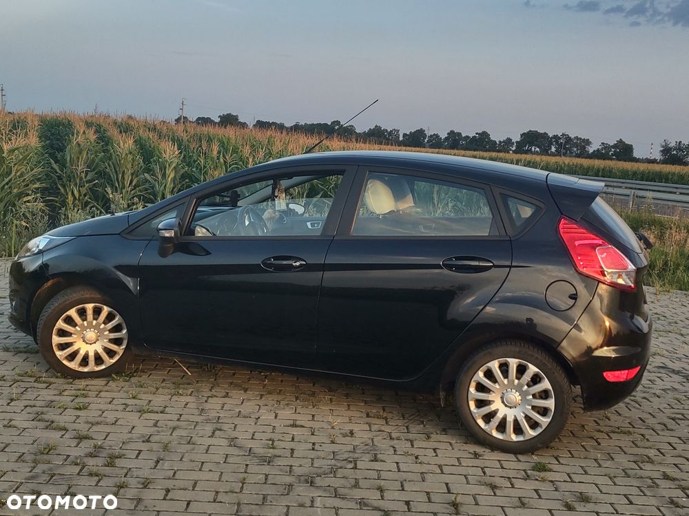Ford Fiesta - 3