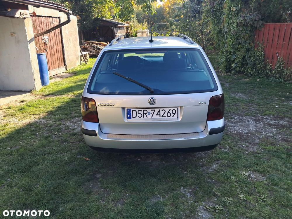 Volkswagen Passat - 8