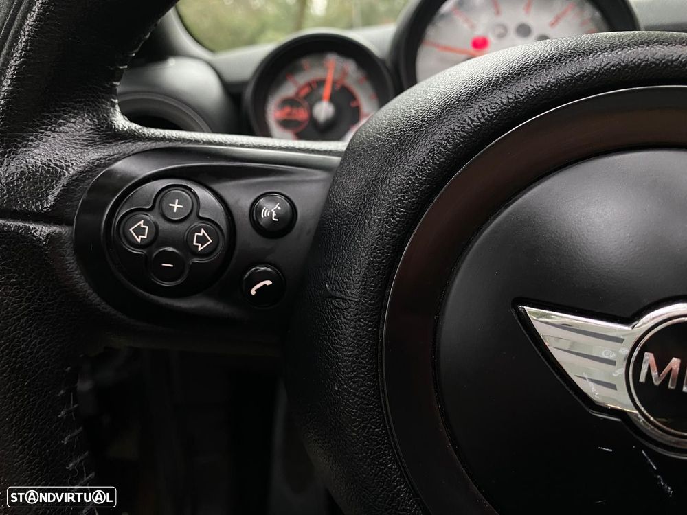 MINI 3 Portas Cooper D - 27