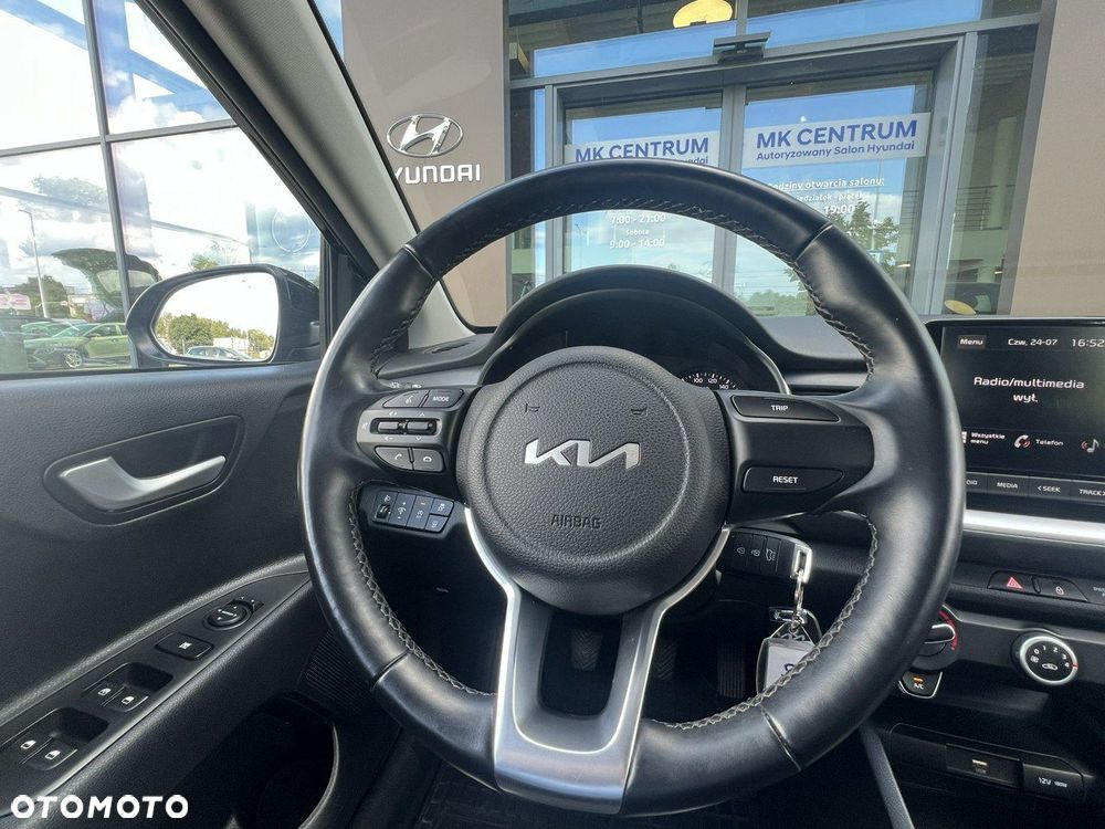 Kia Stonic - 13