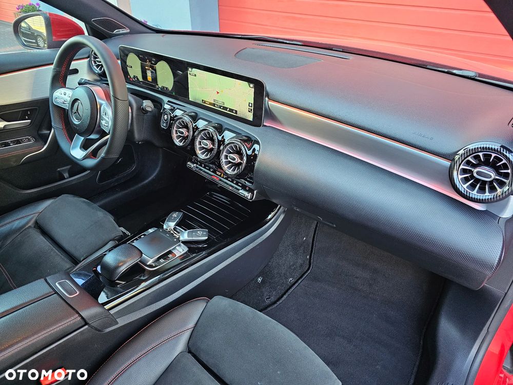 Mercedes-Benz Klasa A 180 d AMG Line 7G-DCT - 7