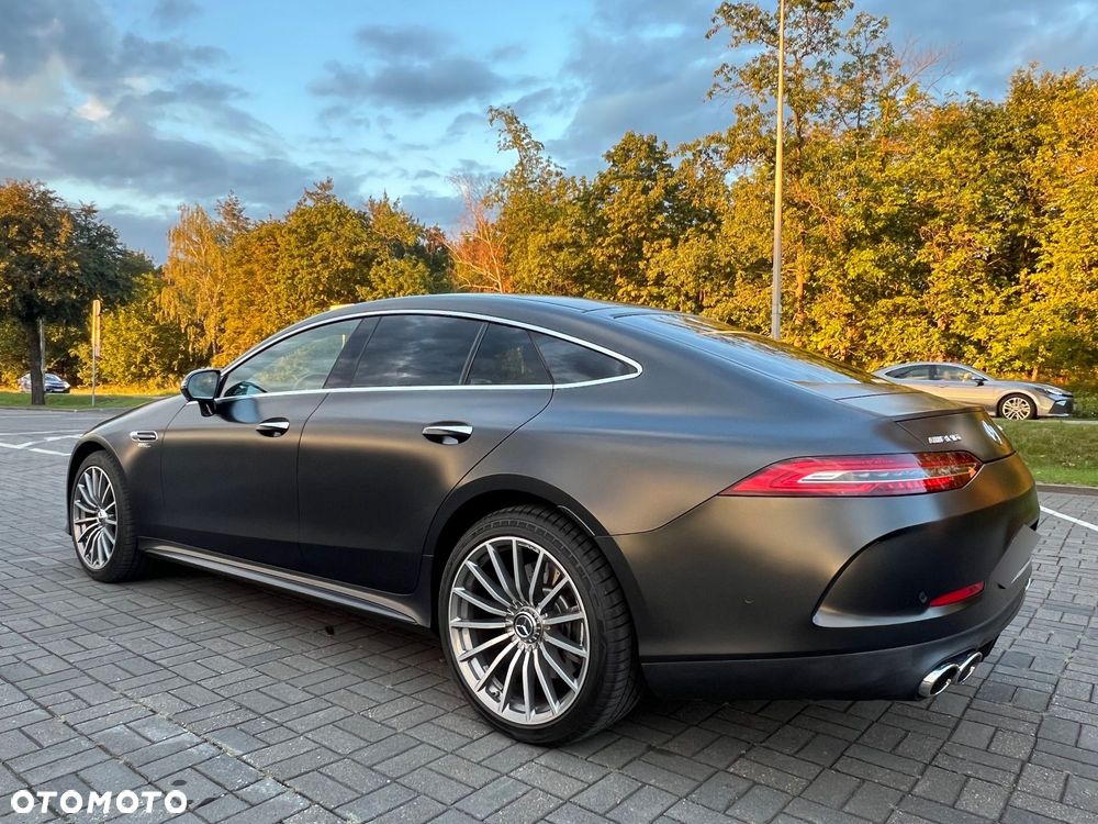 Mercedes-Benz AMG GT 43 4-Matic+ - 35