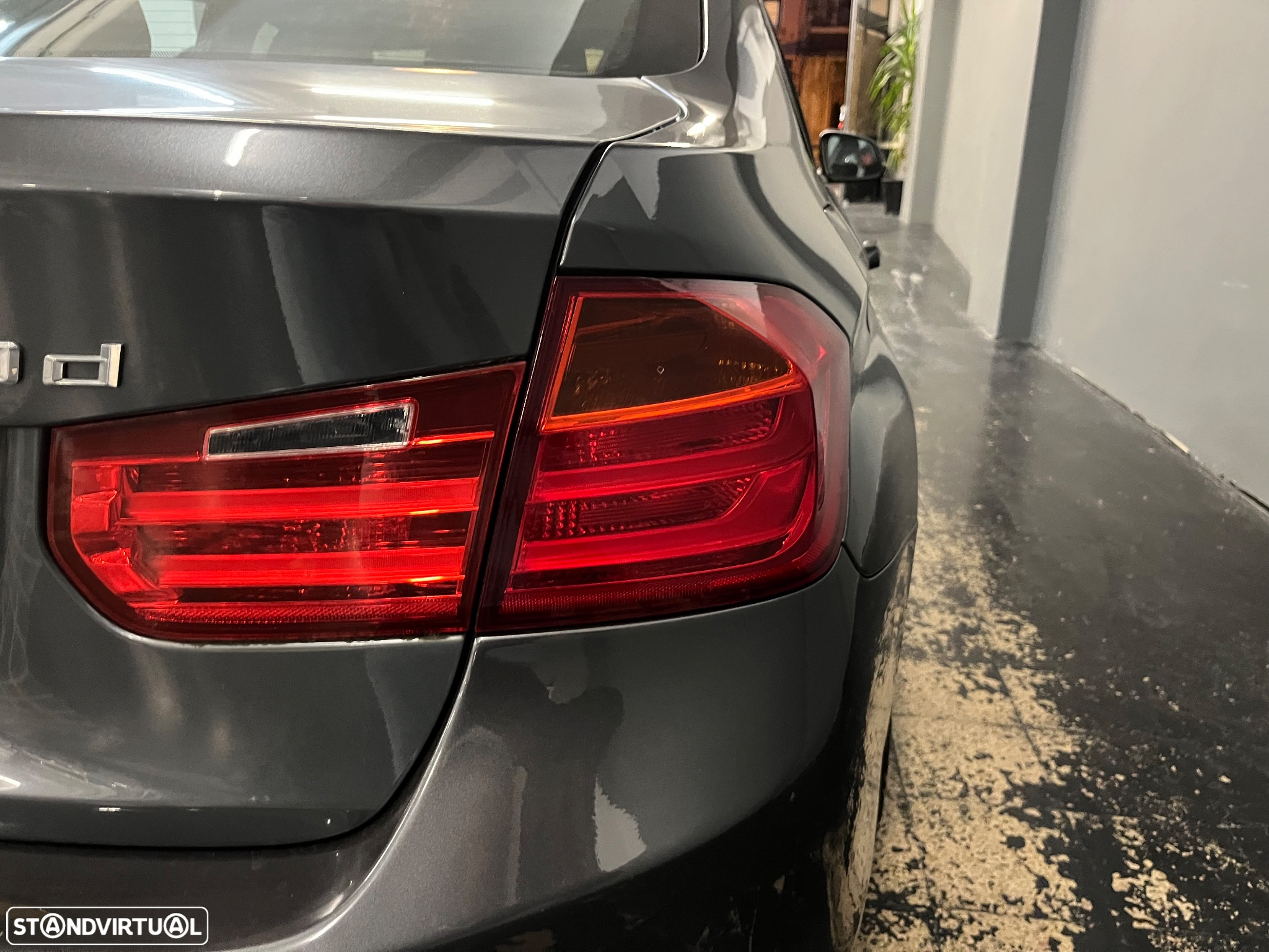 BMW 320 d EfficientDynamics Line Sport - 34