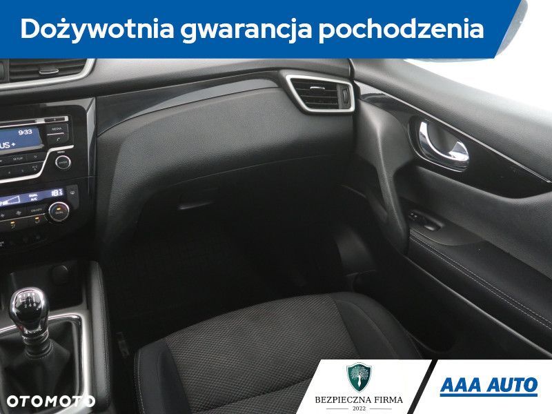 Nissan Qashqai - 10