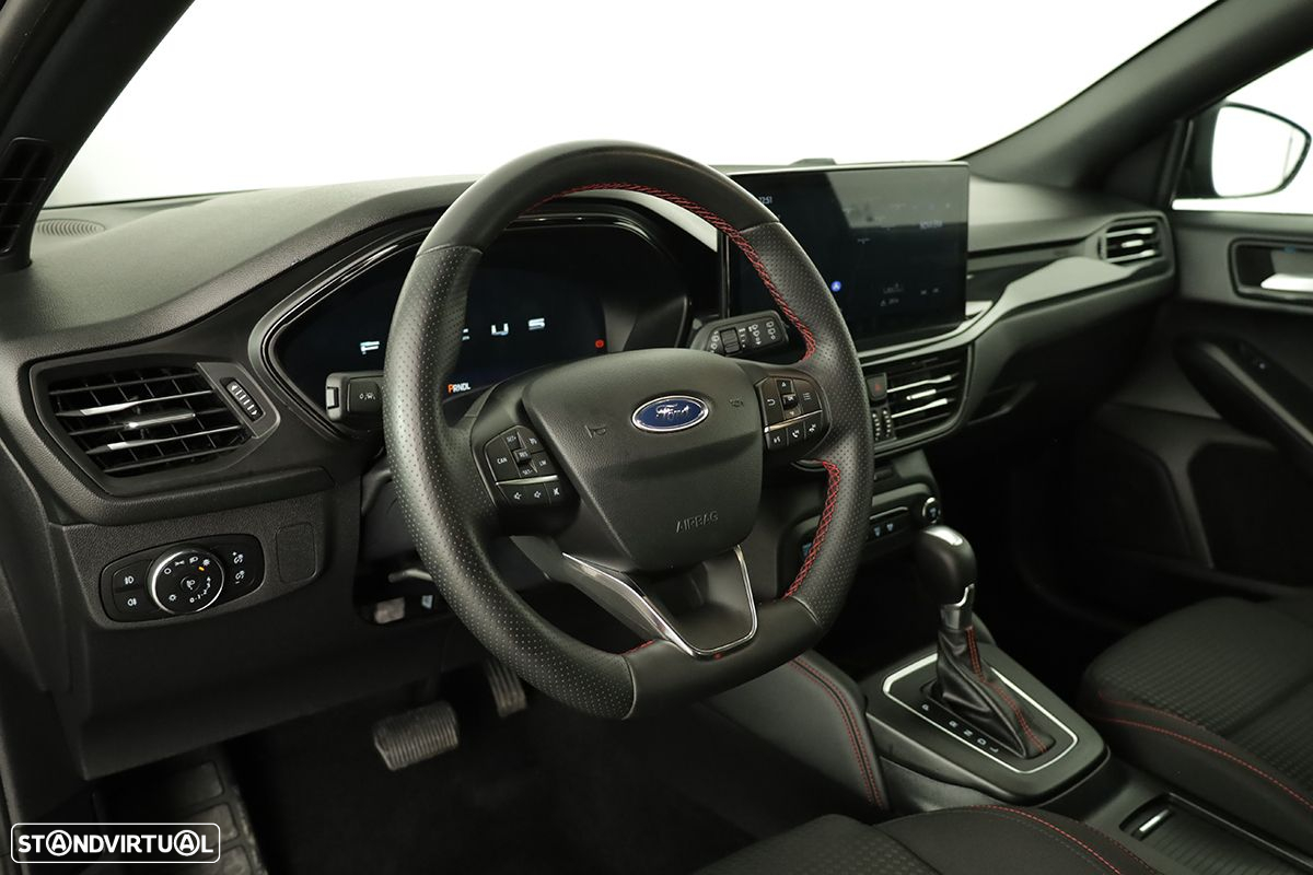 Ford Focus 1.0 EcoBoost MHEV ST-Line X Aut. - 7