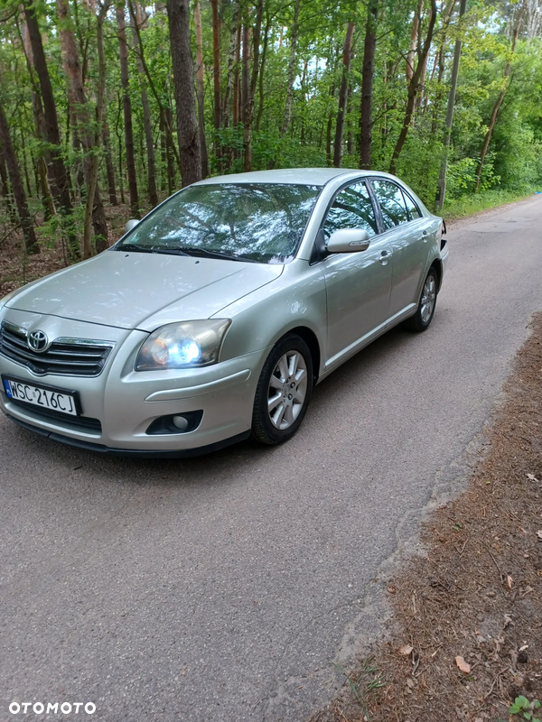 Toyota Avensis 2.0 D-4D Platinium