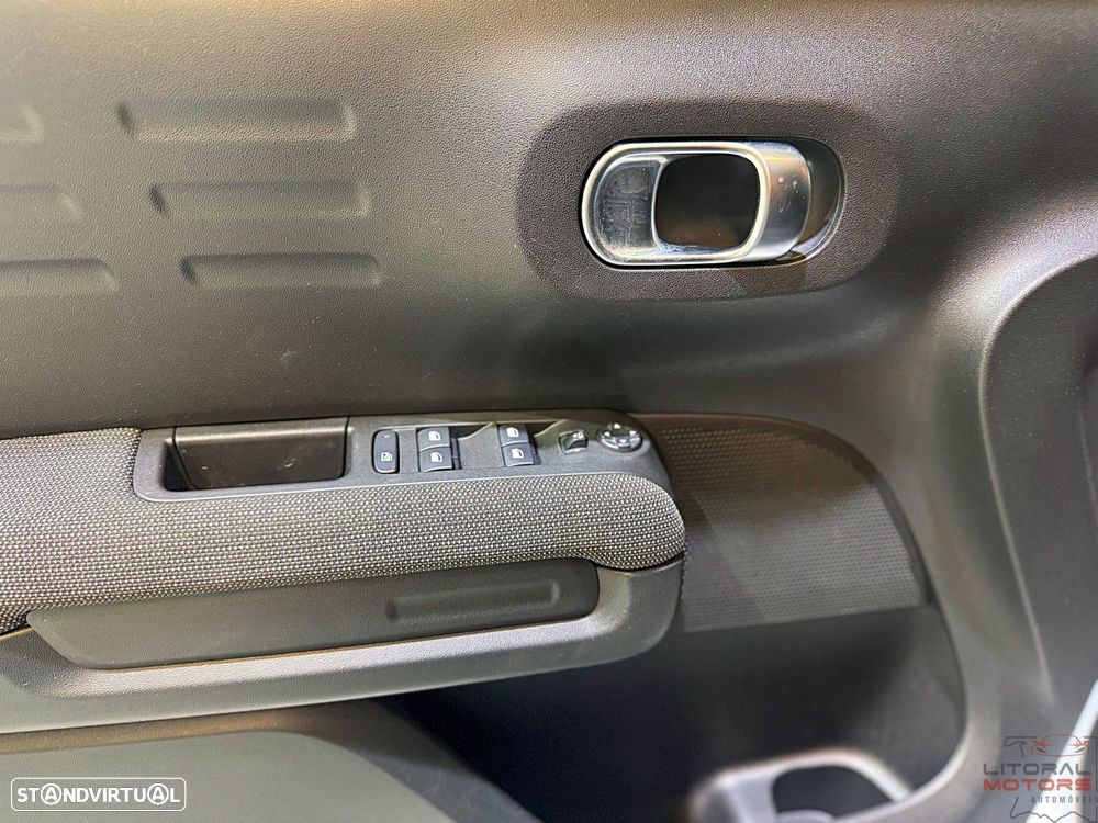 Citroën C3 Aircross 1.2 PureTech Shine EAT6 - 18