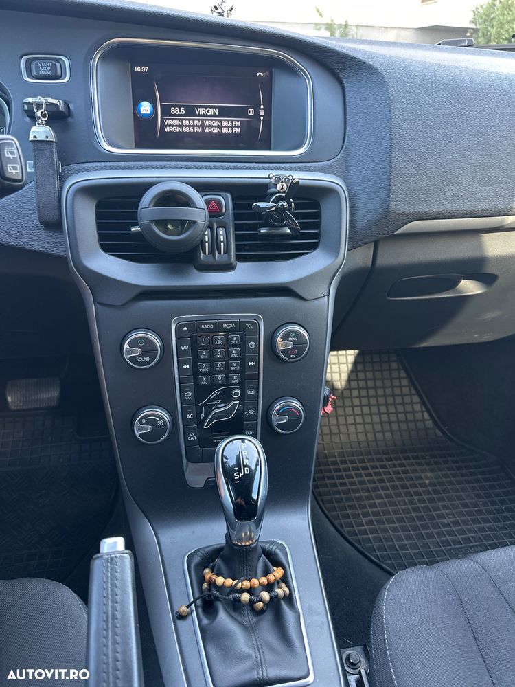 Volvo V40 D2 Aut. Basic - 13