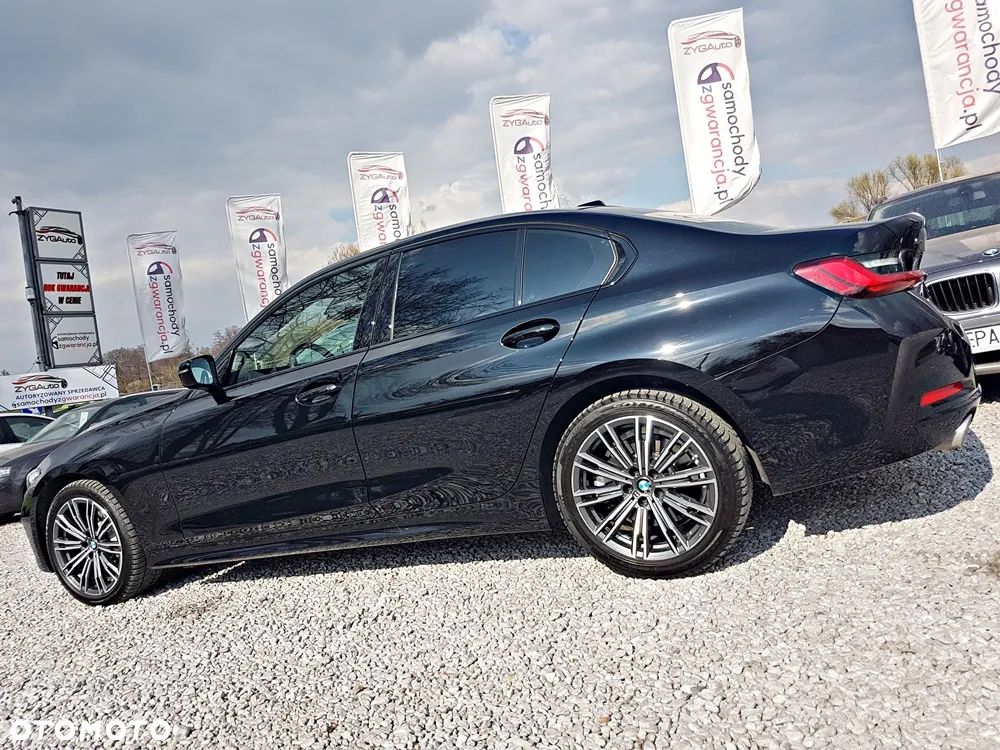 BMW Seria 3 330d xDrive mHEV - 6