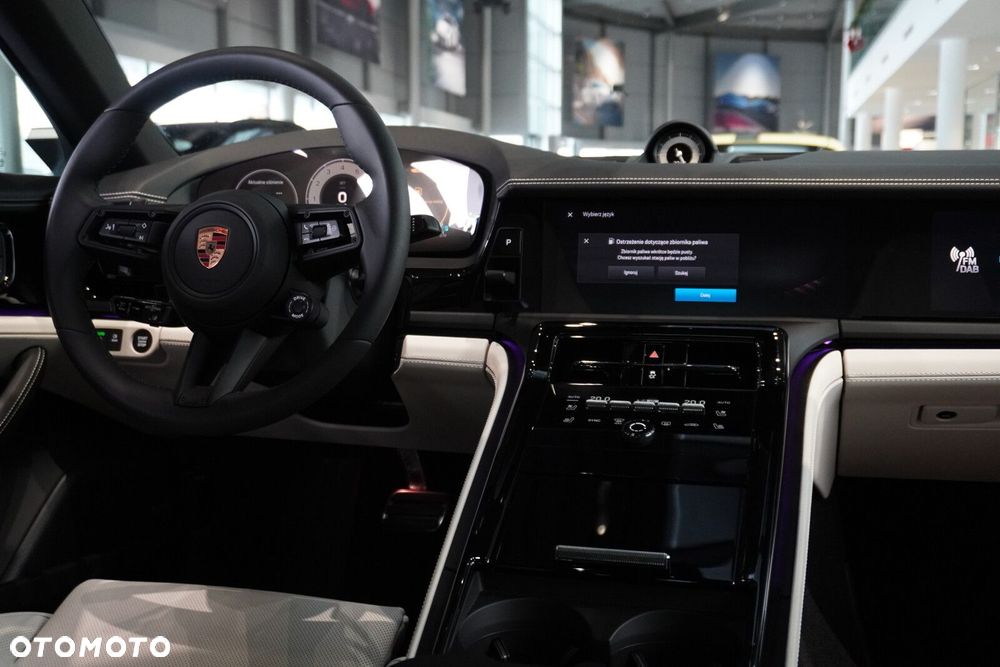 Porsche Panamera 4 - 34