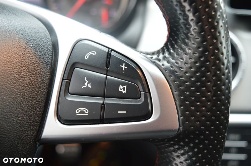 Mercedes-Benz CLA 200 AMG Line - 22