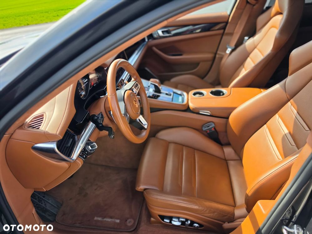 Porsche Panamera Turbo S e-Hybrid GPF Executive - 17