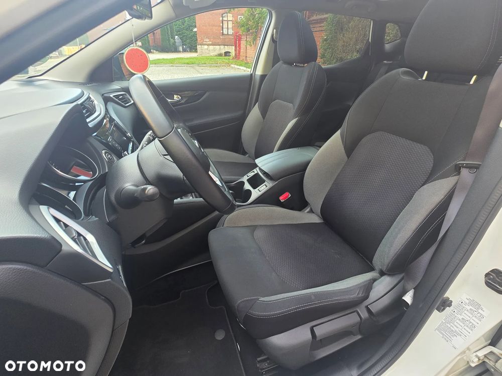 Nissan Qashqai - 21
