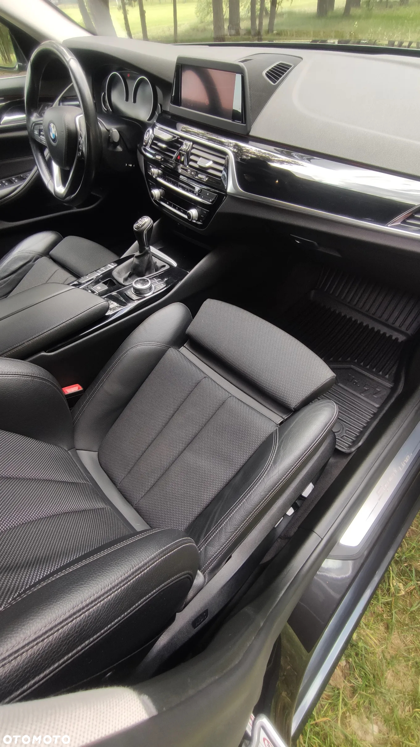 BMW Seria 5 - 21