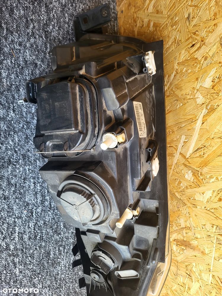 Bmw X1 e84 lampa prawa przód H7 EU przed lift ślizg - 5