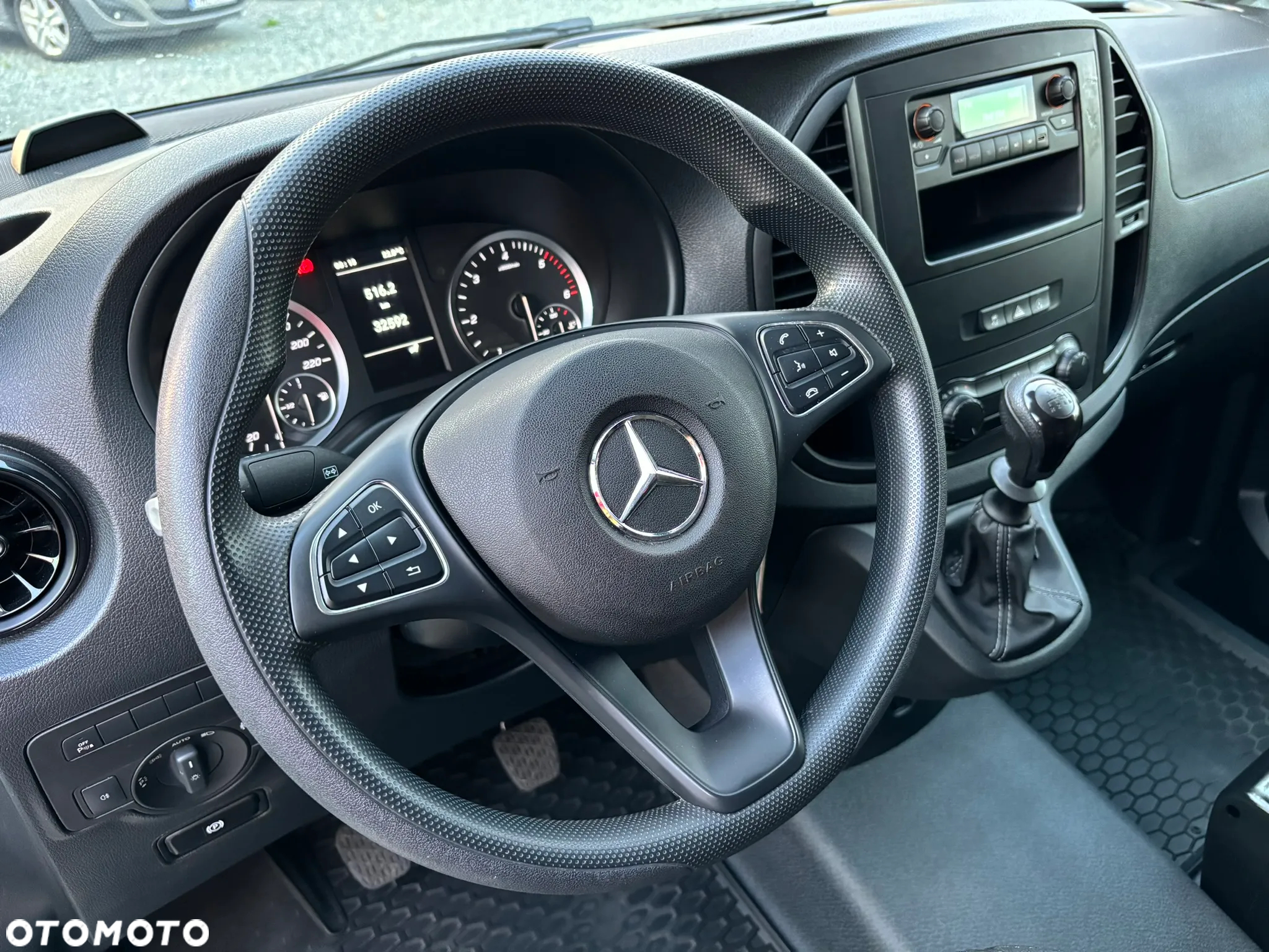 Mercedes-Benz VITO 2,0CDI Long Przebieg 37tyś km Faktura Vat - 31