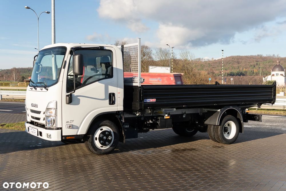 Isuzu M27 Final Edition - 6