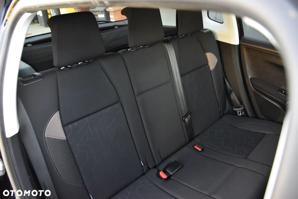 Peugeot 2008 BlueHDi 100 STOP & START Allure - 24