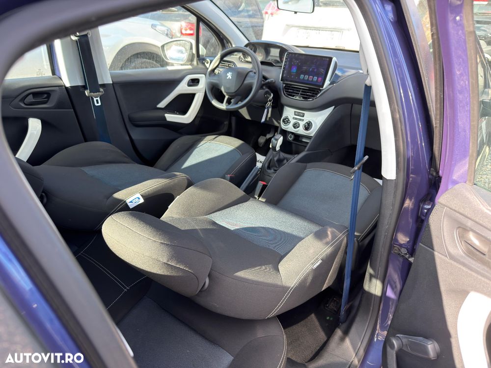 Peugeot 208 PureTech 110 Stop & Start Tech Edition - 8