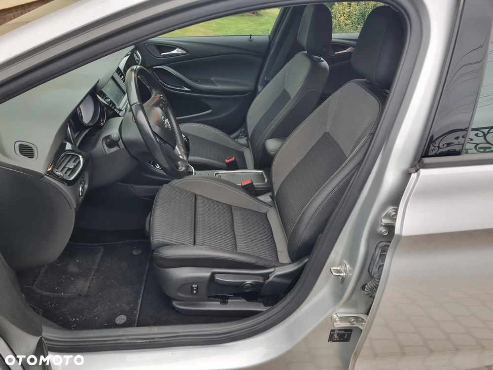 Opel Astra 1.2 T Business Elegance S&S - 16