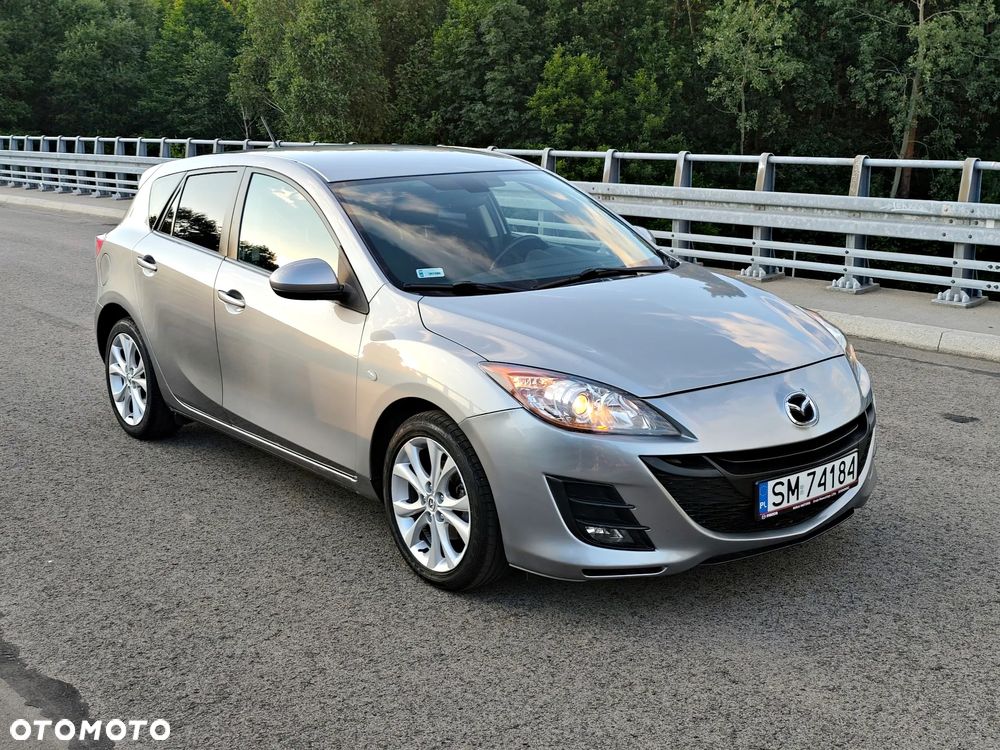 Mazda 3 1.6 Exclusive + - 3