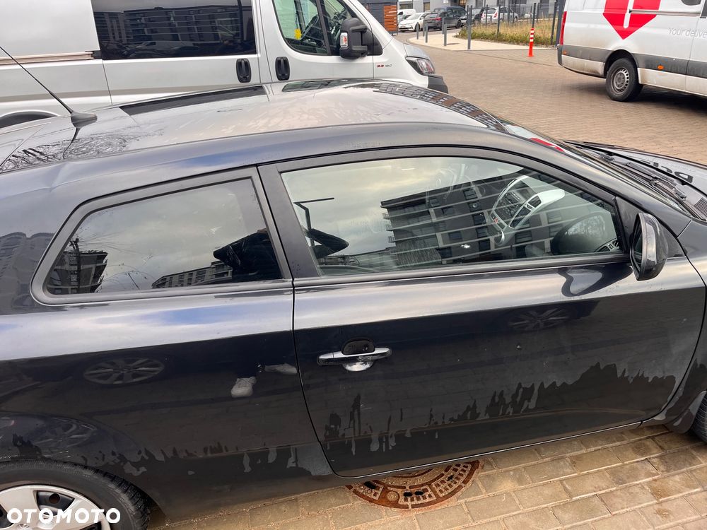 Kia Ceed 1.4 Comfort + - 8